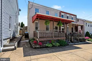 450 Manor St, Columbia, PA 17512 - Photo 1
