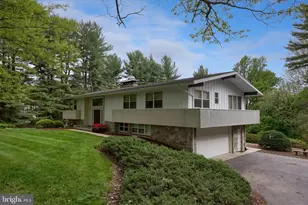 9 Lark Ln, Lancaster, PA 17603 - Photo 8