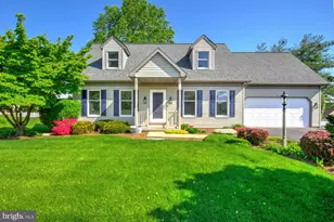 706 Rosemont Dr, Lititz, PA 17543 - Photo 2