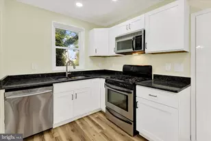 115 College Ave, Mountville, PA 17554 - Photo 1
