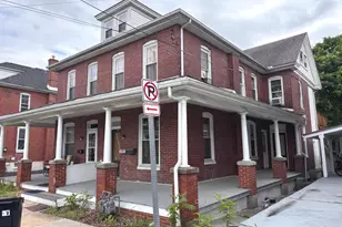 36 N Poplar St, Elizabethtown, PA 17022 - Photo 2