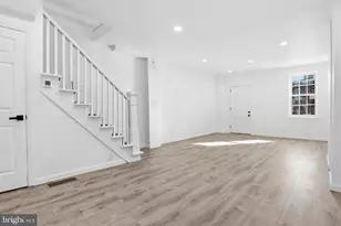 13 S 2nd St, Columbia, PA 17512 - Photo 8