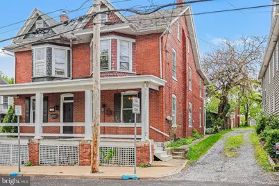 122 S Cedar Street, Lititz, PA 17543 - Photo 2