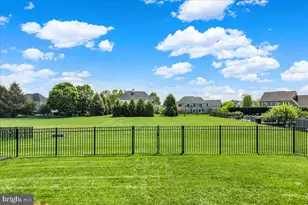 658 Fleetwood Dr, Lititz, PA 17543 - Photo 10