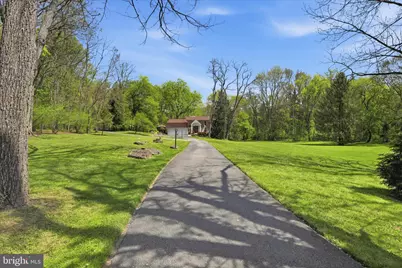259 Ironstone Ridge Road, Lancaster, PA 17603 - Photo 2