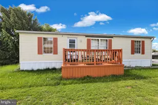 102 Bridlewood Ct S, Lancaster, PA 17603 - Photo 4