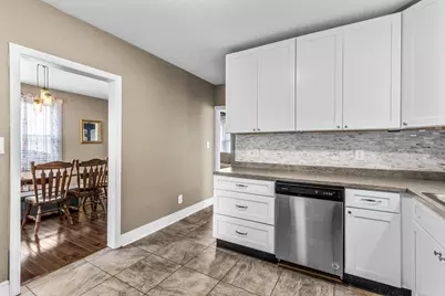 250 E Jackson Street, New Holland, PA 17557 - Photo 12