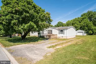 328 Chestnut St, Bainbridge, PA 17502 - Photo 2