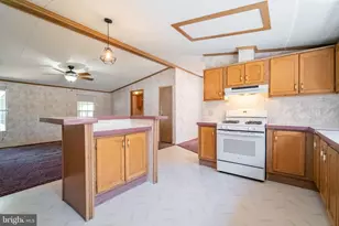 328 Chestnut St, Bainbridge, PA 17502 - Photo 18