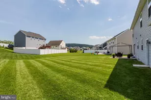 24 Amber Ln, Ephrata, PA 17522 - Photo 88