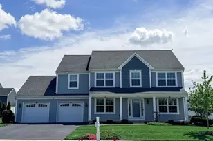 24 Amber Ln, Ephrata, PA 17522 - Photo 1