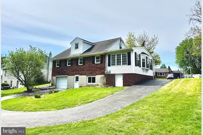 16 Frederick Avenue, Denver, PA 17517 - Photo 2