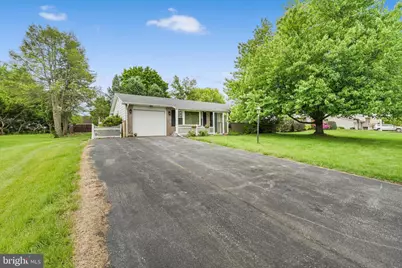 334 E Oregon Road, Lititz, PA 17543 - Photo 2