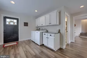 1971 New St, East Petersburg, PA 17520 - Photo 14