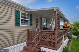 779 Nancy Ln, Lancaster, PA 17601 - Photo 1