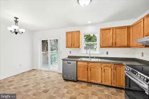 101 Foxchase Dr, Elizabethtown, PA 17022 - Photo 10