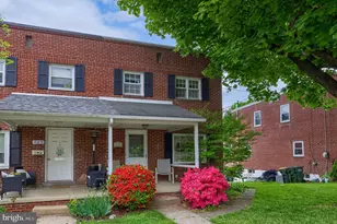 729 Skyline Dr, Lancaster, PA 17601 - Photo 2