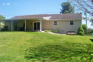 32 Green Acre Rd, Lititz, PA 17543 - Photo 4