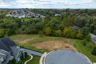 398 Fern Ln, Lancaster, PA 17601 - Photo 1