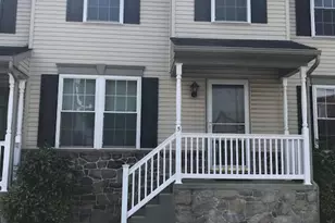 270 Locust St, New Holland, PA 17557 - Photo 1
