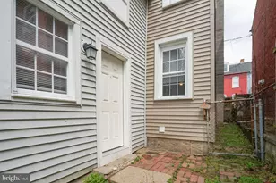 404 Beaver St, Lancaster, PA 17603 - Photo 4