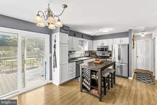 925 Indian Springs Dr, Lancaster, PA 17601 - Photo 8