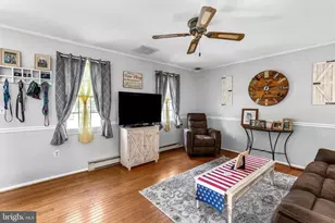 925 Indian Springs Dr, Lancaster, PA 17601 - Photo 6