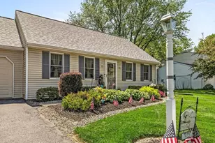 925 Indian Springs Dr, Lancaster, PA 17601 - Photo 4