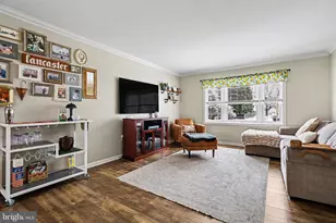 2280 Bob White Ln, Lancaster, PA 17601 - Photo 2