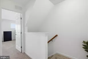 2429 Spring Water Cir, Lancaster, PA 17601 - Photo 16