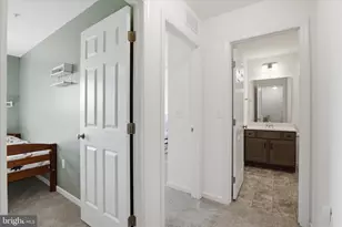 2429 Spring Water Cir, Lancaster, PA 17601 - Photo 22