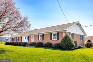 480 N Railroad Ave, New Holland, PA 17557 - Photo 4
