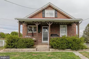235 N King St, Denver, PA 17517 - Photo 1