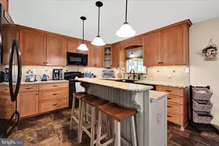 230 Edgewood Dr, New Holland, PA 17557 - Photo 18