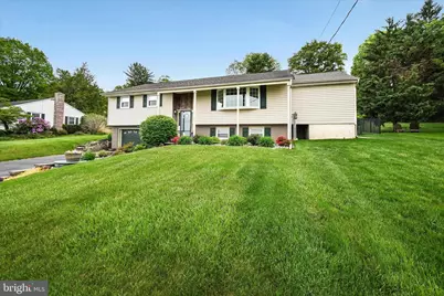 230 Edgewood Drive, New Holland, PA 17557 - Photo 8