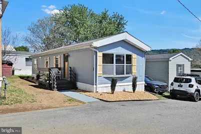 230 Fairview Avenue W UNIT #3, Marietta, PA 17547 - Photo 2