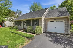 916 Indian Springs Dr, Lancaster, PA 17601 - Photo 4