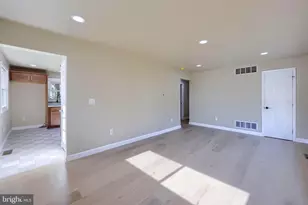 404 E New St, Mountville, PA 17554 - Photo 22