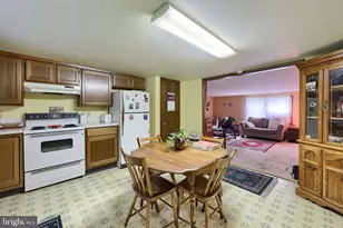 229 Old Hershey Rd, Elizabethtown, PA 17022 - Photo 8