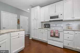 1022 Glory Wy, Lititz, PA 17543 - Photo 8