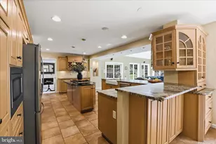 1263 Fawnwood Dr, Lancaster, PA 17601 - Photo 22