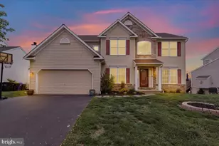 45 Tyler Dr, Ephrata, PA 17522 - Photo 1