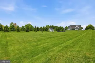 640 Snyder Rd, Lititz, PA 17543 - Photo 2