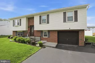 3218 Caroline Dr, East Petersburg, PA 17520 - Photo 4
