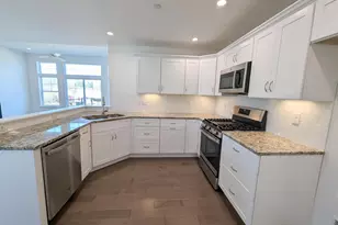 4338 Heather Ln, Columbia, PA 17512 - Photo 4