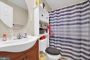 142 S Poplar St, Elizabethtown, PA 17022 - Photo 24