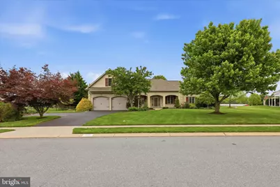 2271 Porter Way, Lancaster, PA 17601 - Photo 2