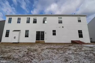420 Parkside Wy, Lititz, PA 17543 - Photo 2
