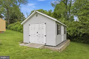 369 Lake St, Ephrata, PA 17522 - Photo 44