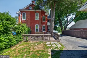 138 E New St, Mountville, PA 17554 - Photo 28